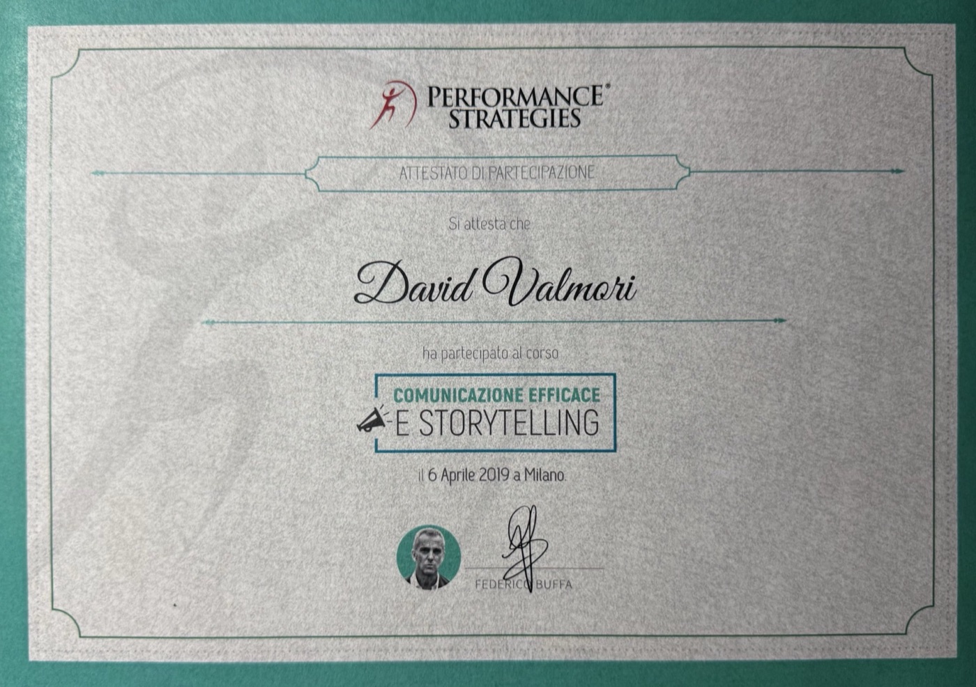 Attestato del corso Comunicazione efficace e storytelling con Federico Buffa, 2019